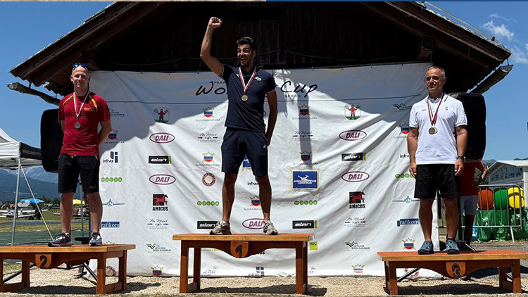 Foto: Facebook Parašutisté Dukly Prostějov ovládli Světový pohár v Bledu!