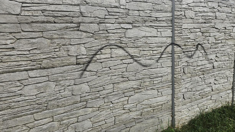 Pět tisíc za sprejera!