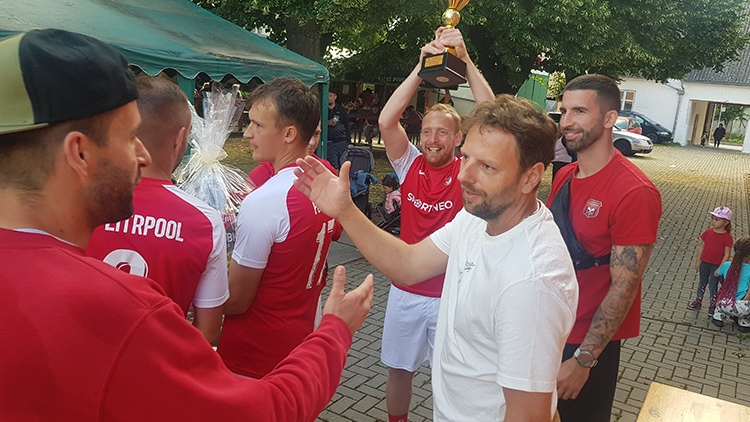 Foto: Marek Sonnevend Erik Dreksler: „Po třech smolně prohraných finále jsme to  letos konečně dokázali, naše radost z vítězství je obrovská!“
