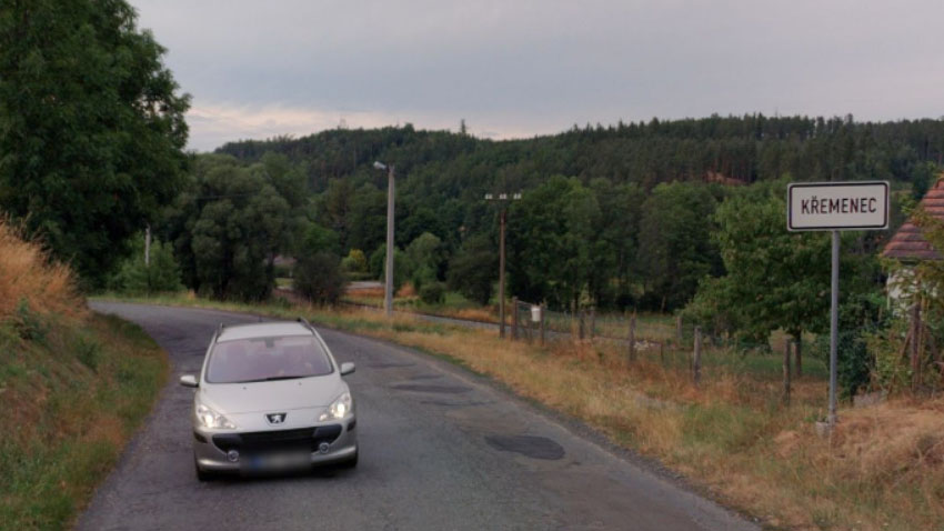 Křemenec má historickou lavičku