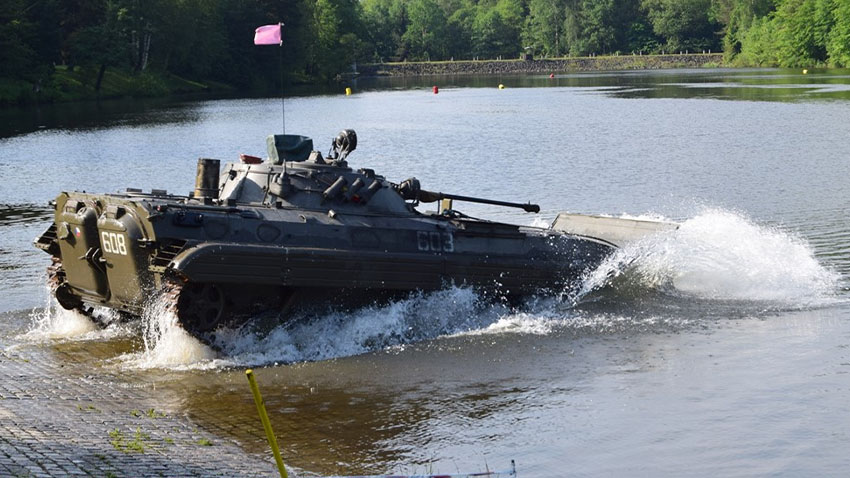 Vojáci chystají i dynamické ukázky své techniky.  Ilustrační foto: Armáda ČR Konec prázdnin na Březině