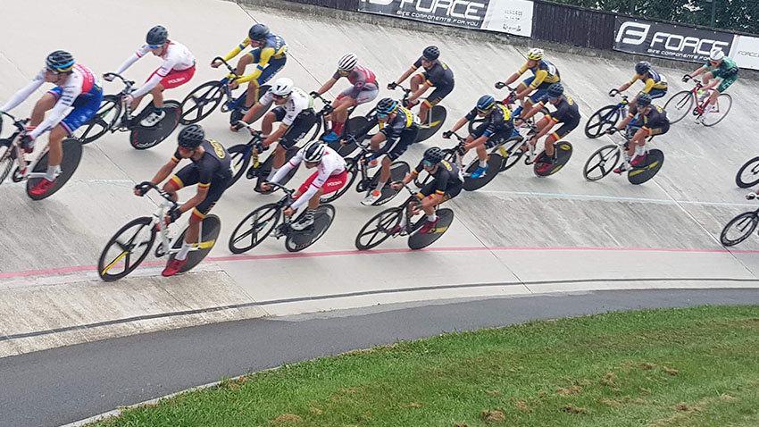 Prostějovský velodrom opět zaplní špičková akce dráhové cyklistiky. Foto: Marek Sonnevend O víkendu bude na velodromu MČR mládeže v dráhové cyklistice