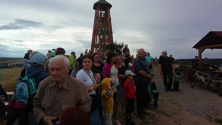 Foto: Kristýna Bohatová Rozhledna na Strážné už hlídá kraj