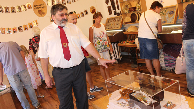 Foto: archiv Večerníku  Hanácká ambasáda   končí! Po sedmi letech...
