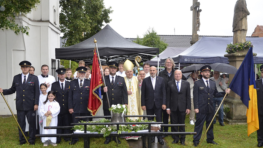 Ohlédnutí za oslavami 700. výročí založení Čechovic