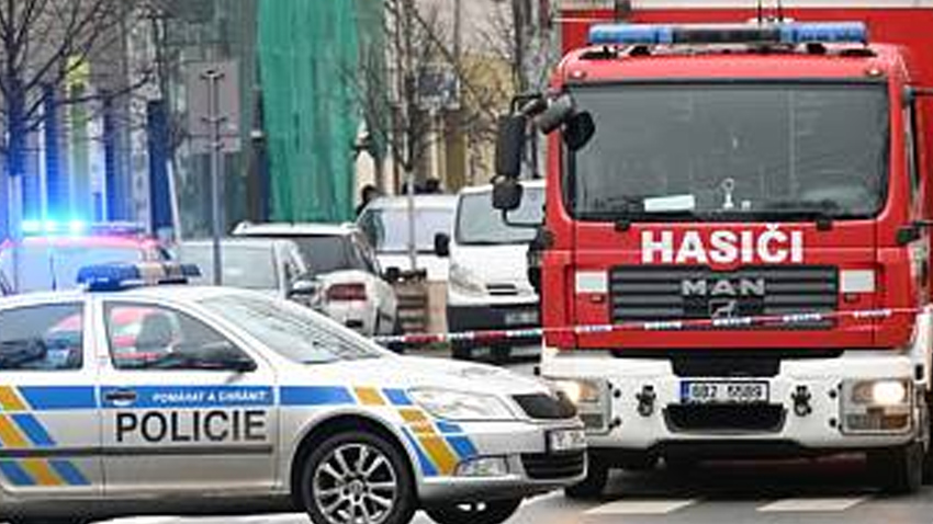 AKTUALIZOVÁNO: Osazenstvo paneláku vyhnal plyn