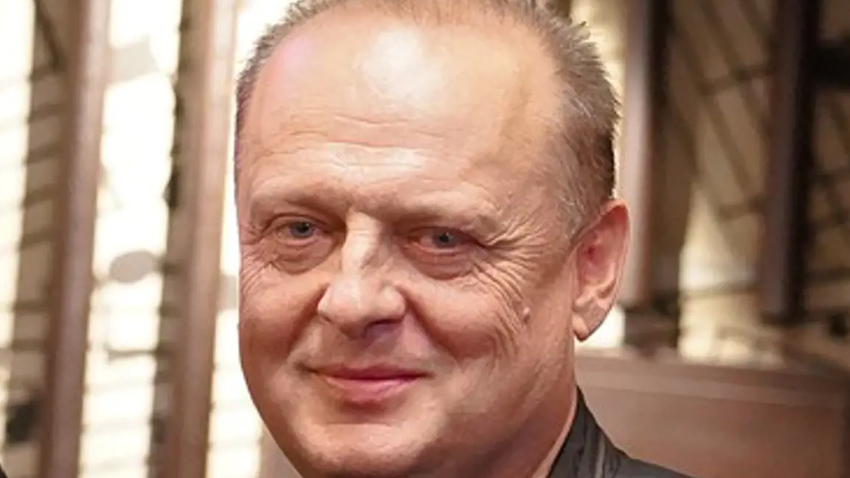 Foto: archiv Ladislava Křížka  AKTUALIZOVÁNO: „Oči prý mám pořád stejné,“  říká frontman kapely Kreyson Láďa Křížek, který již shodil bujnou hřívu
