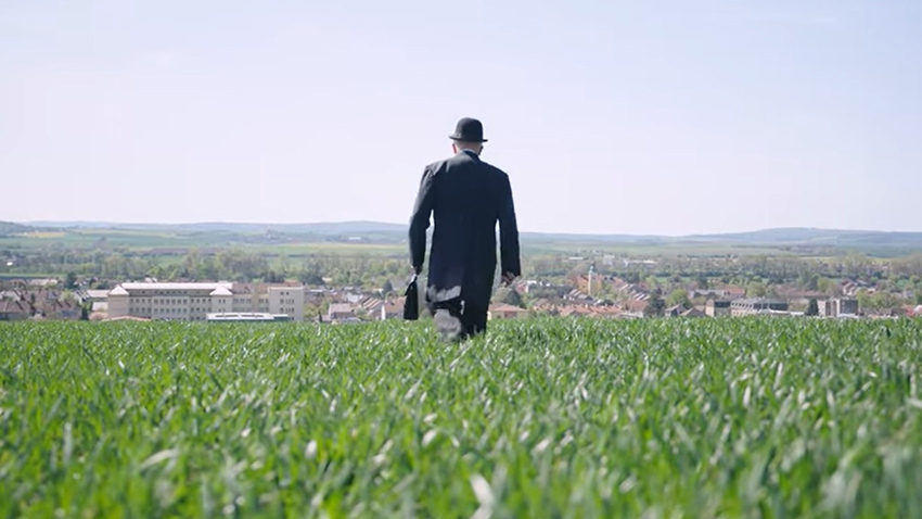 Filmové Tajemství města N3MC1C3 odhaleno na YouTube