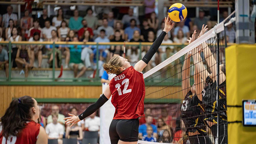 Nahrávačka Victoria Deisl pomohla Rakousku k postupu