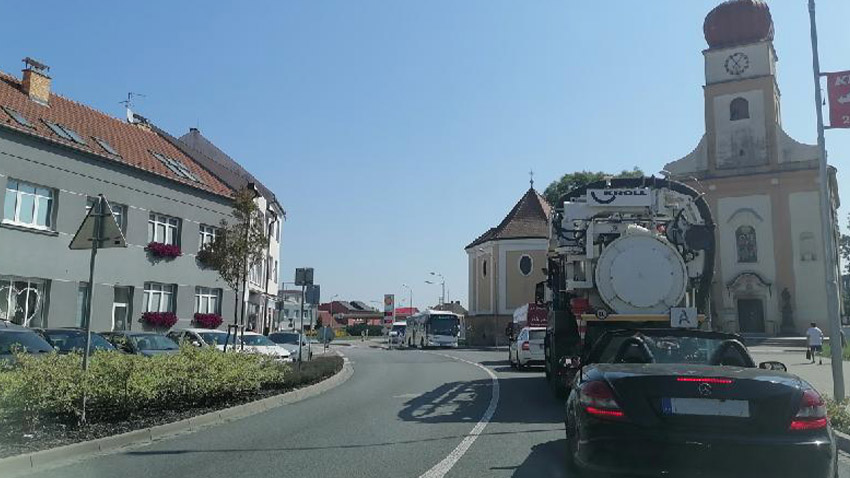 Dopravní kalamita u centra Prostějova