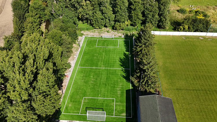 Tréninkové hřiště ve Vrahovicích  JE UŽ SKORO HOTOVÉ