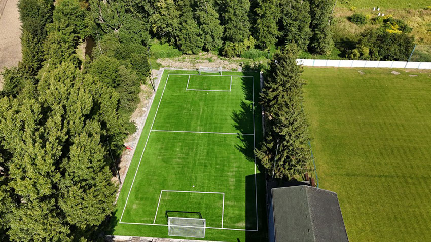 Tréninkové hřiště ve Vrahovicích JE UŽ SKORO HOTOVÉ