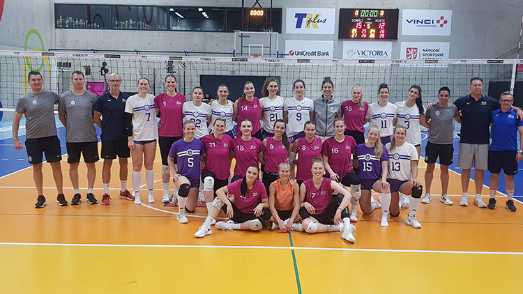 Foto: Marek Sonnevend PŘÁTELÁK PROTI UTE BUDAPEŠŤ MĚL VÝBORNOU ÚROVEŇ