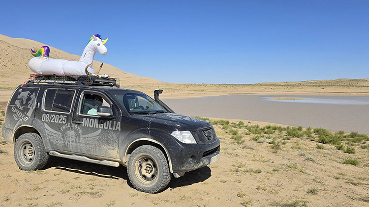 Jebal se po 40 dnech vrátil z Mongolska