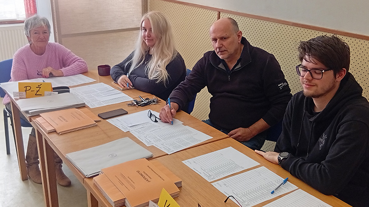 V Žešově si chválili klid a volební pohodu 