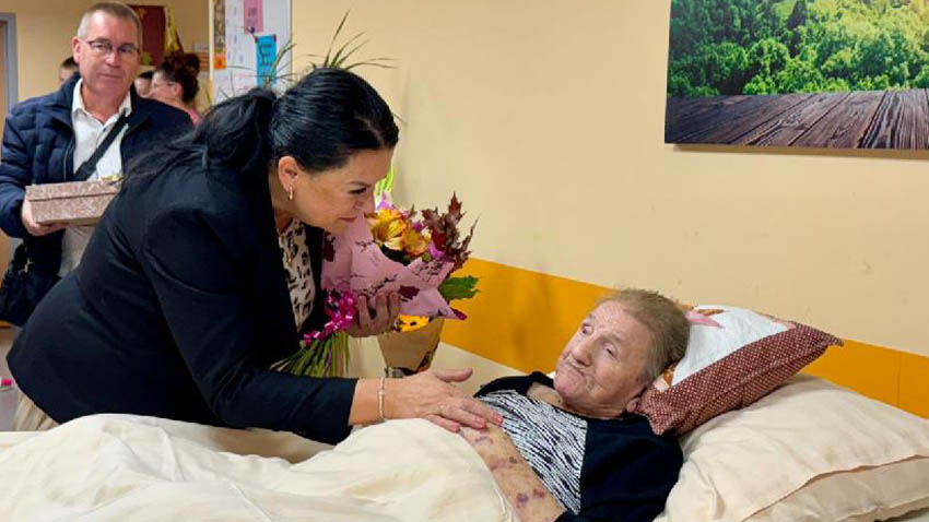 Františka Lakomá oslavila 102. narozeniny