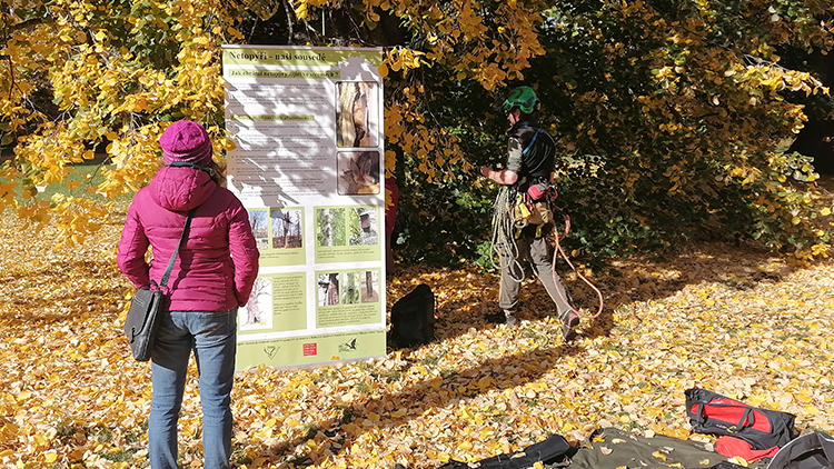 AKTUALIZOVÁNO: Podzim na zámku bavil všechny generace