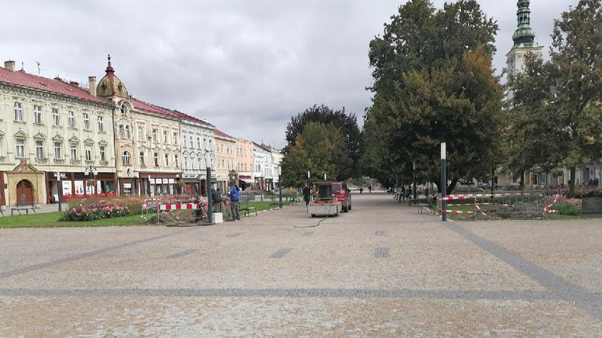 Díky posílení elektřiny odpadnou stánkařům technické problémy.  Foto: Kristýna Bohatová Stánky budou mít posílenou elektřinu