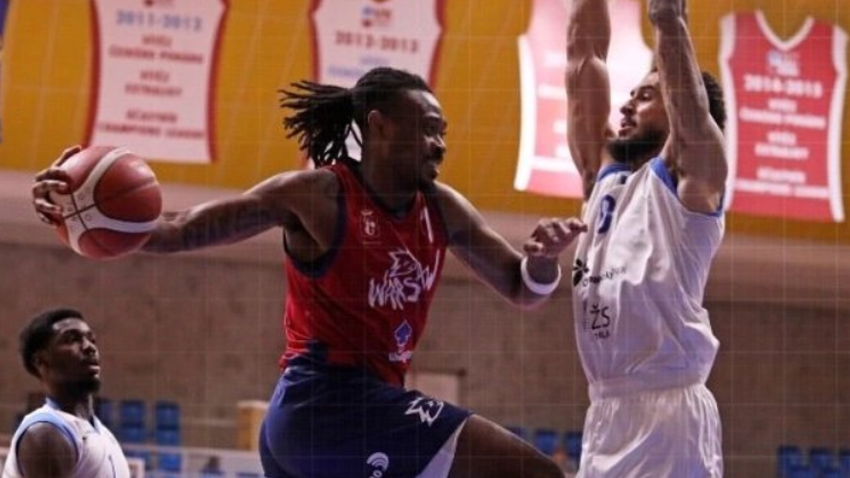 Tvrdá lekce od divočáků z Varšavy