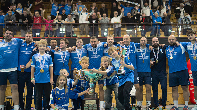 Nohejbalovou extraligu přesvědčivě ovládly Modřice