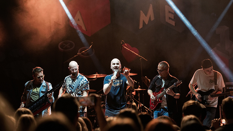 Muzikanti z No Name roztančili Prostějov