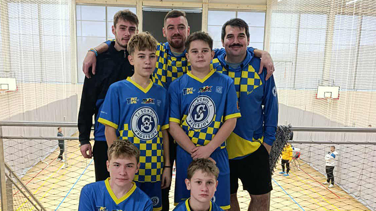 Nohejbaloví žáci Sokola I Prostějov skončili  devátí na turnaji Českého poháru v Dobrušce