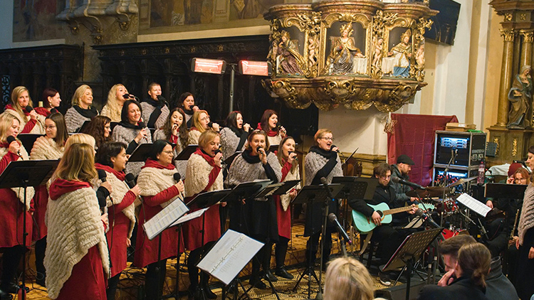 Proměny vystřihly hned dva koncerty