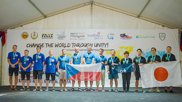 Raft team Tomi-Remont Prostějov vybojoval na  MS v Malajsii deset medailí včetně tří zlatých!