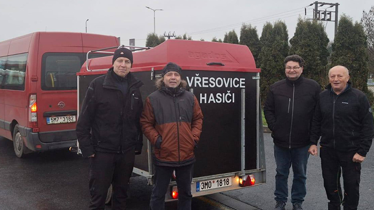 Z Vřesovic vyjely další dvě dodávky na Ukrajinu