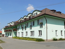 V Domově v Kostelci na Hané čeká na každé lůžko pět lidí