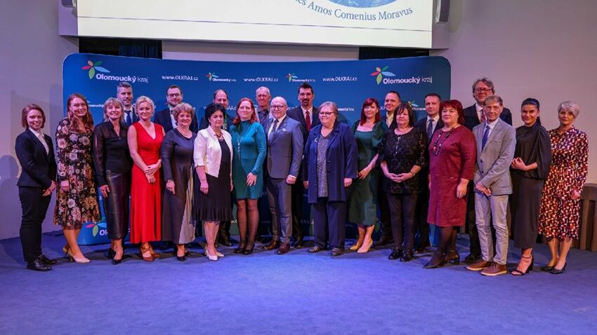 Kraj ocenil pedagogy za práci s dětmi