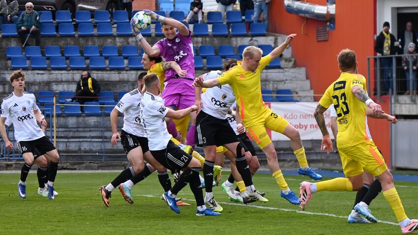 Dobrý dojem nestačí, z fotbalistů musí být válečníci