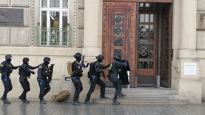 Radnici zachvátil amok