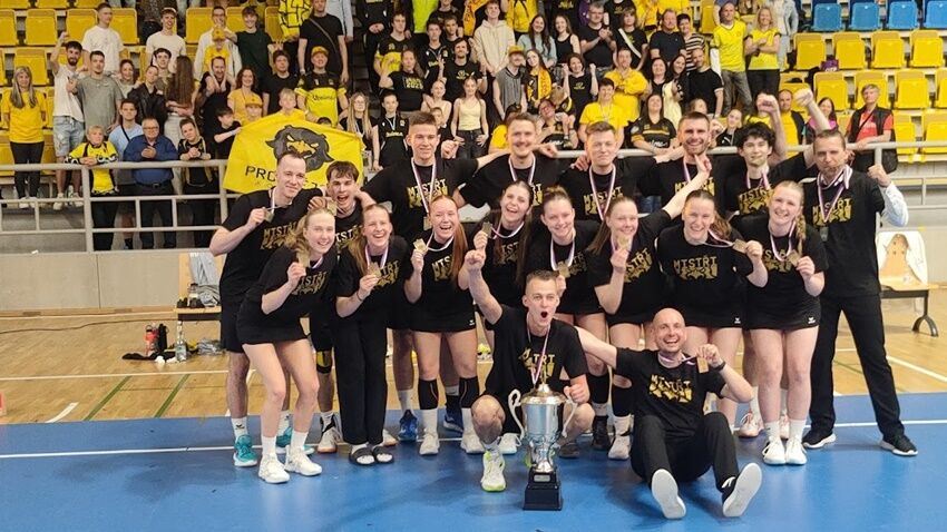 Korfbalisté doma obhájili mistrovský titul!
