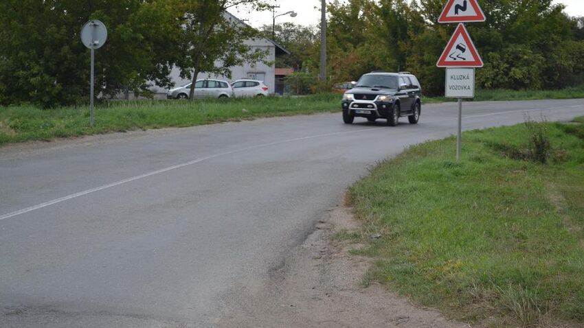 Cyklostezku v Určické brzdí soudy
