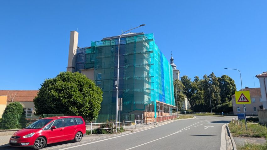 Prázdninové investice do škol a školek jdou do milionů