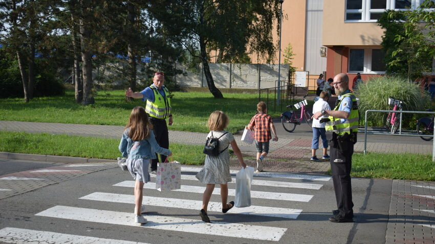 Začíná škola, strážníci znovu obsadí přechody