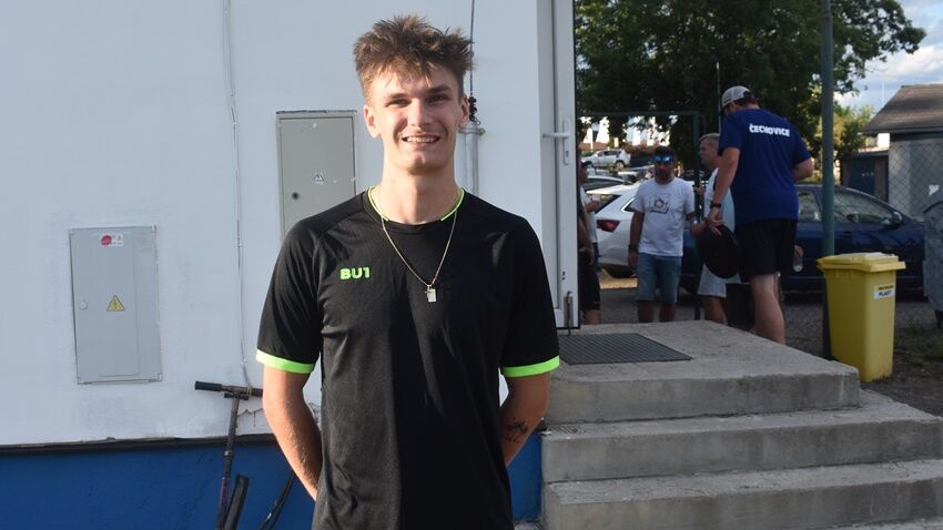 „Derby nabídlo vše, co mělo,“ hlásil po utkání spokojený brankář Mostkovic Sebastien Jurný 