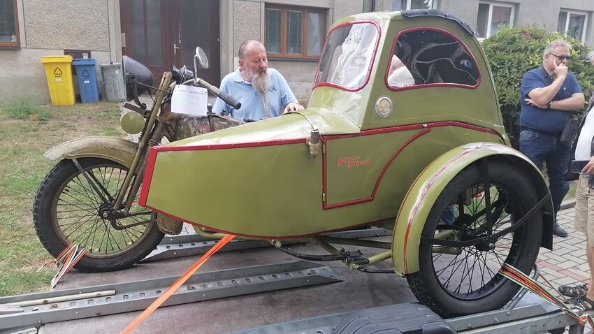 Lidé ve Vrbátkách obdivovali harleye i tatřičky