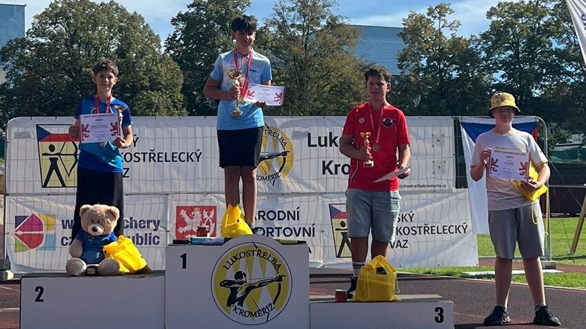 Lukostřelba Prostějov na MČR žactva s kompletní sbírkou medailí