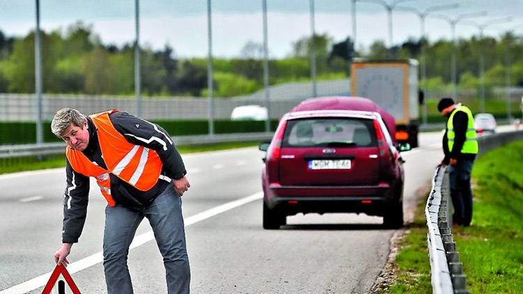 Auto nejelo, nikdo nezastavil