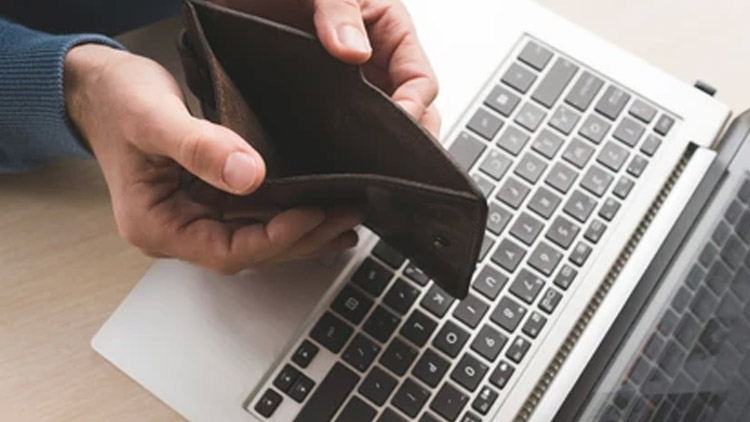 Zlákaly ho investice