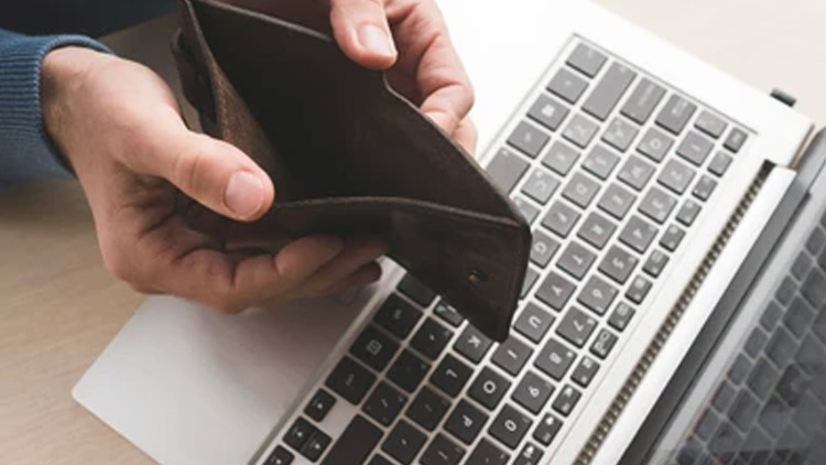 Zlákaly ho investice