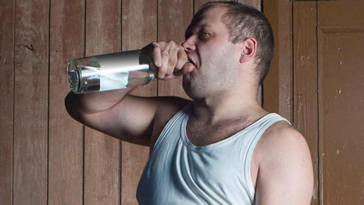 Popíjel na náměstí