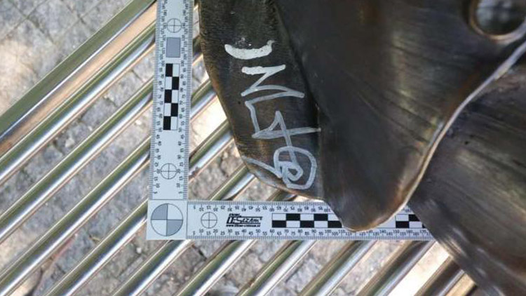 Sprejer počmáral Jiřího Wolkera