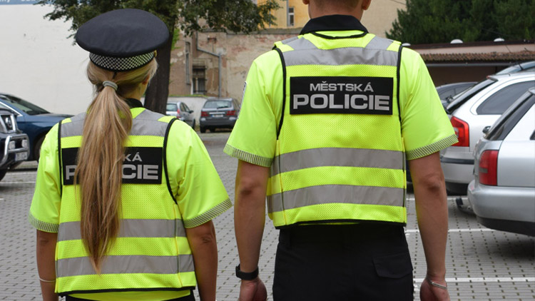 Nové posily pro strážníky