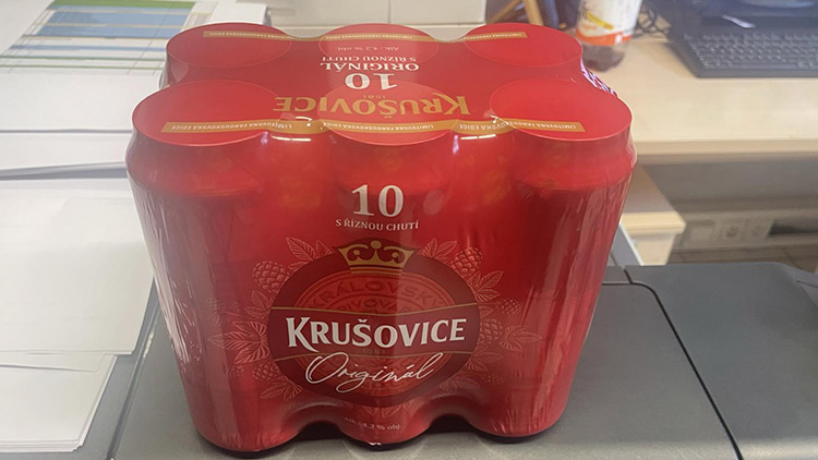 ilustrační foto    Pivo si dali na náměstí