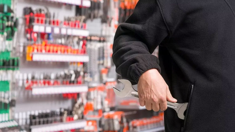 Pracovat chtěl, platit nikoliv