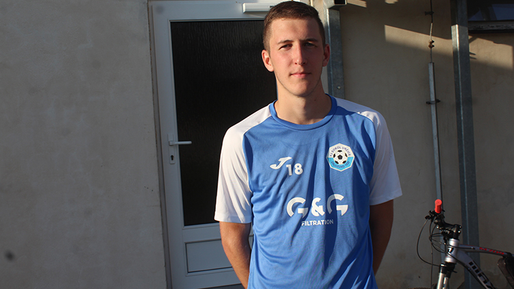 „Hlavičku si budu dlouho vyčítat,“  litoval stoper Určic Jiří Horák