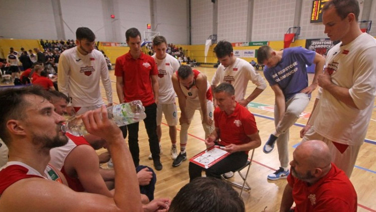 BK Dekstone v Hradci Králové tvrdě narazil